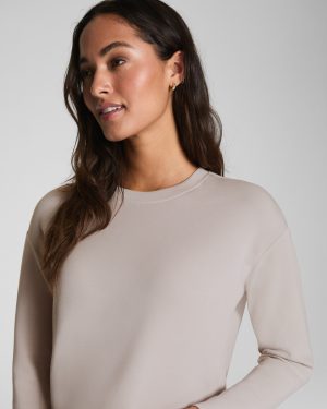 Relaxed Long Sleeve Top