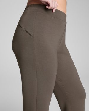 Slim Straight Pant