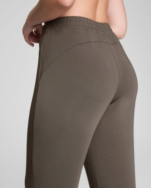 Slim Straight Pant
