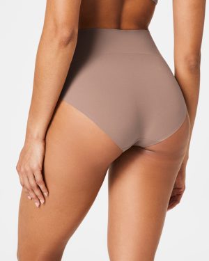 Hi-Leg Brief
