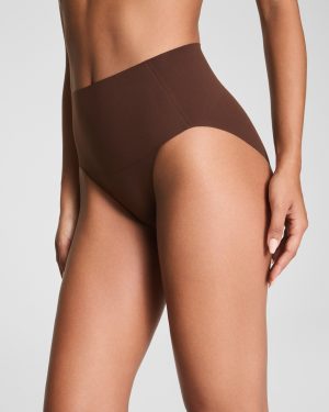 Hi-Leg Brief