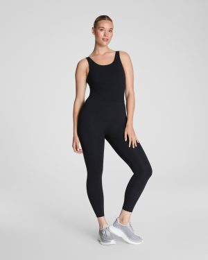 Contour Scoop Neck Tank