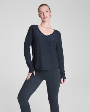 Long Sleeve V-Neck Top