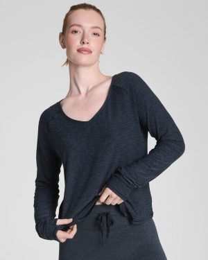 Long Sleeve V-Neck Top